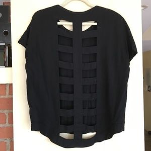 Black M/L short-sleeve top by Knot Sisters